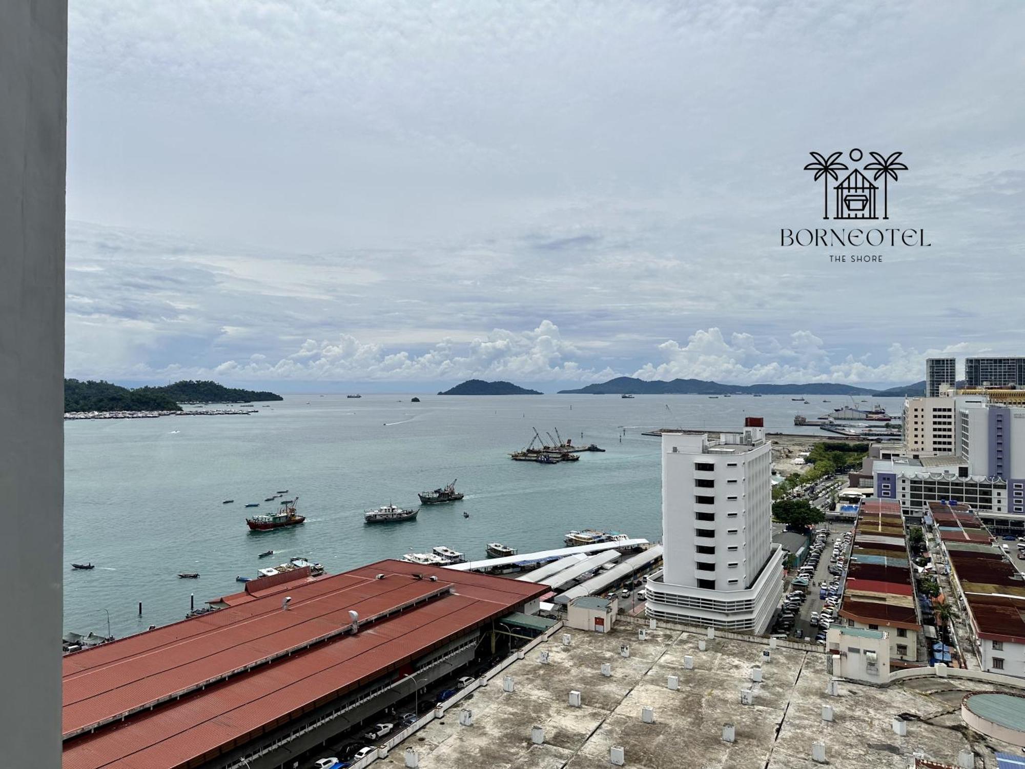 Borneotel The Shore Kk By Chg Kota Kinabalu Buitenkant foto